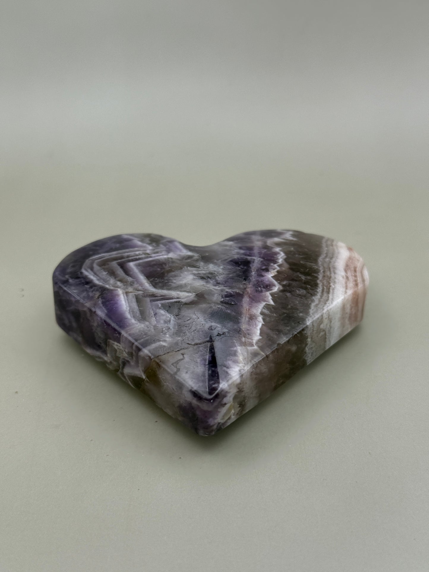 Corazón de mineral de AMATISTA CHEVRON