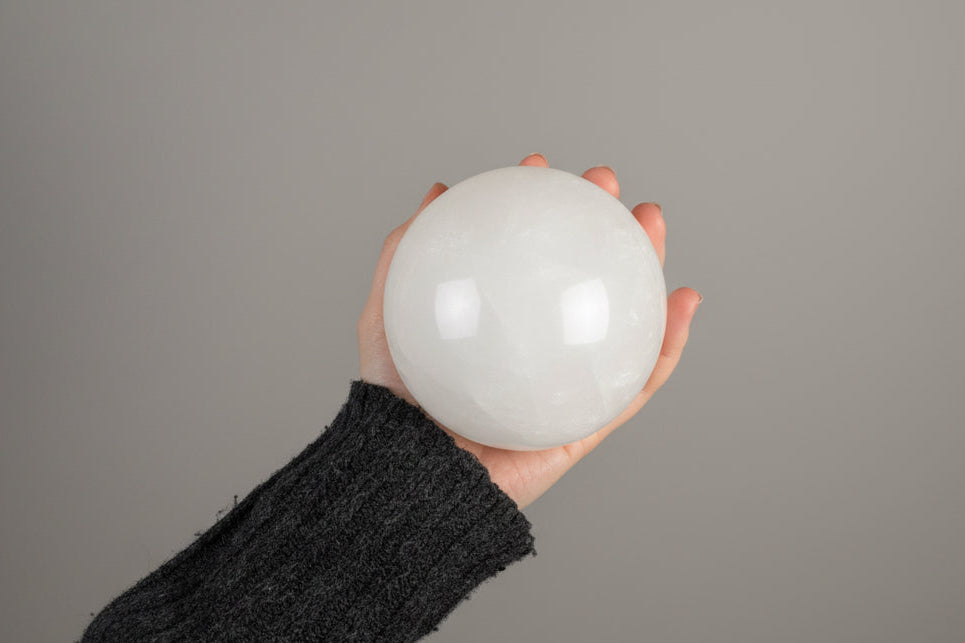 Esfera de cuarzo blanco