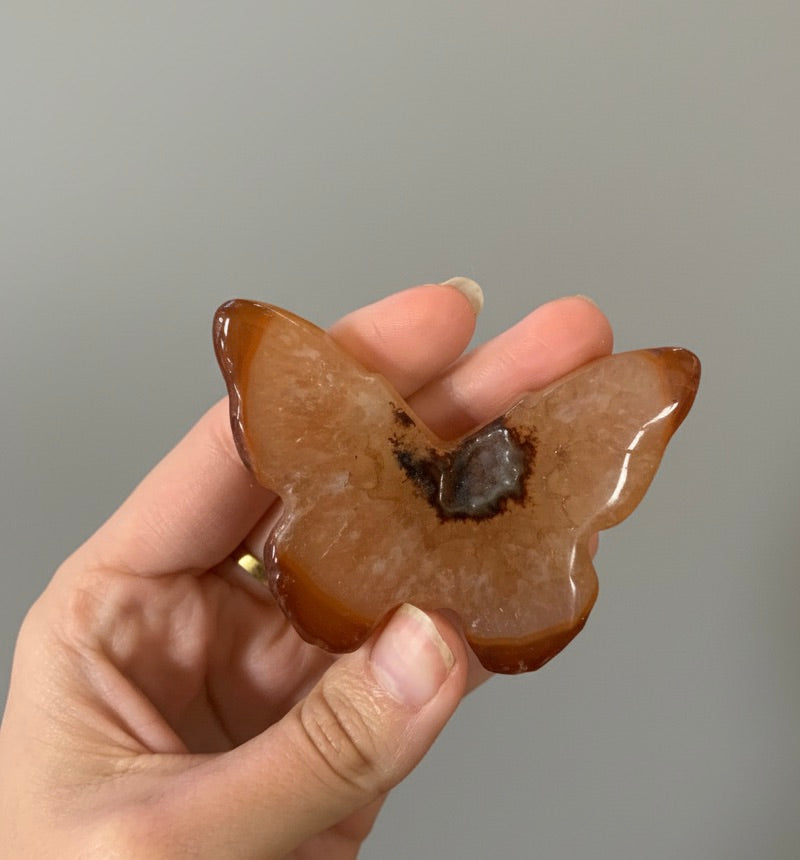 Mariposa de Cornalina o Carneola