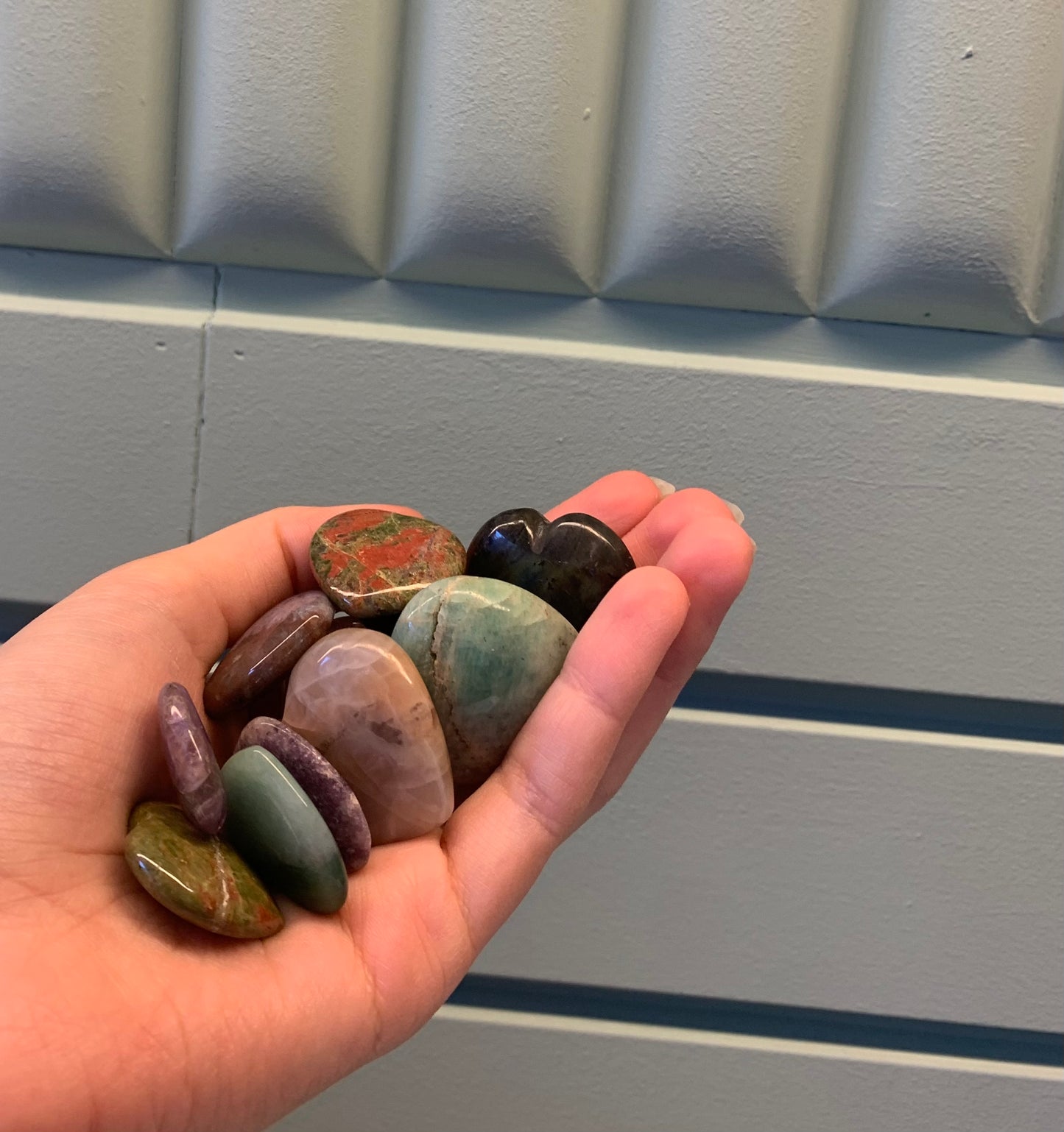 Pack sorpresa de corazones de minerales variados