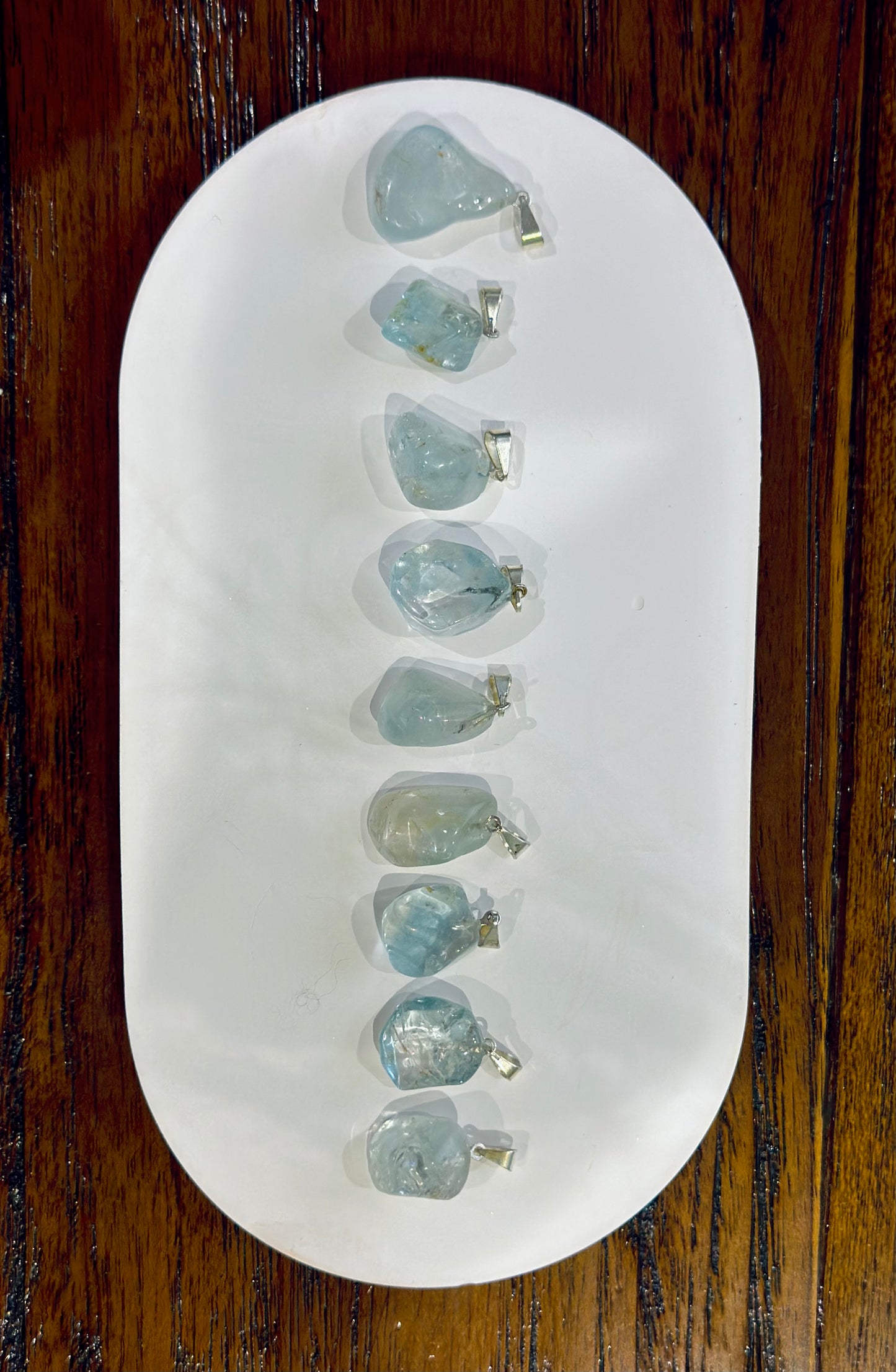 Colgante de Topacio Azul rodado con cadena