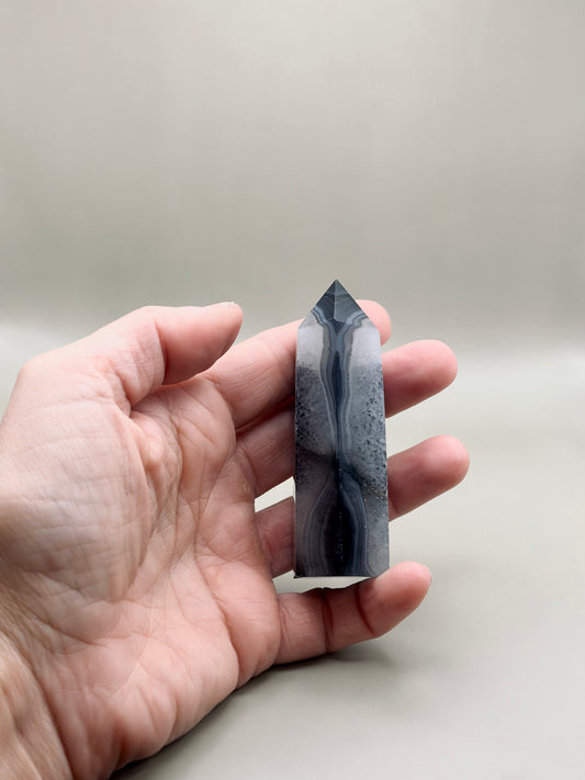 Generador punta de Ágata negra