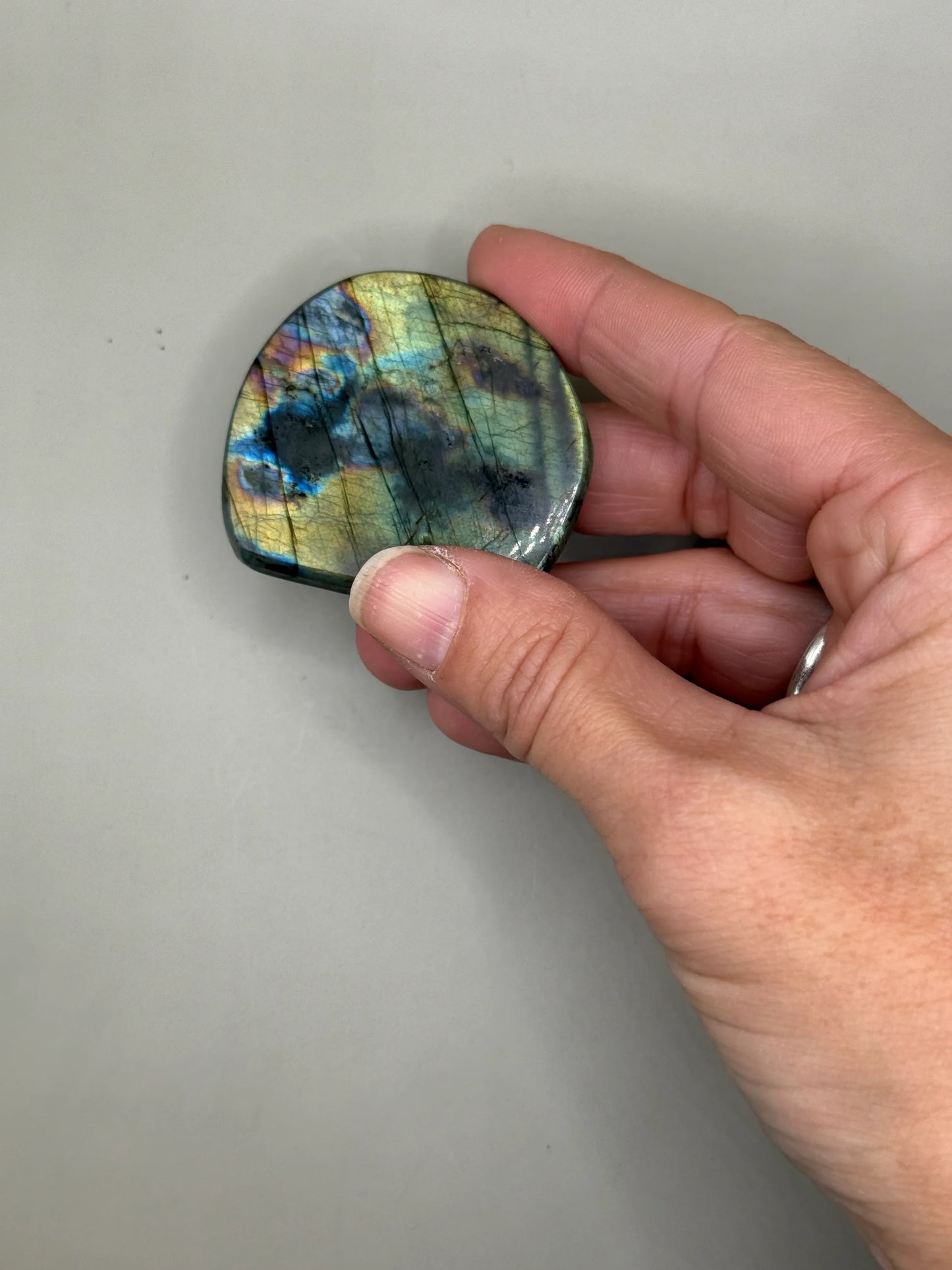 Forma libre de Labradorita - La Quinta Vidal