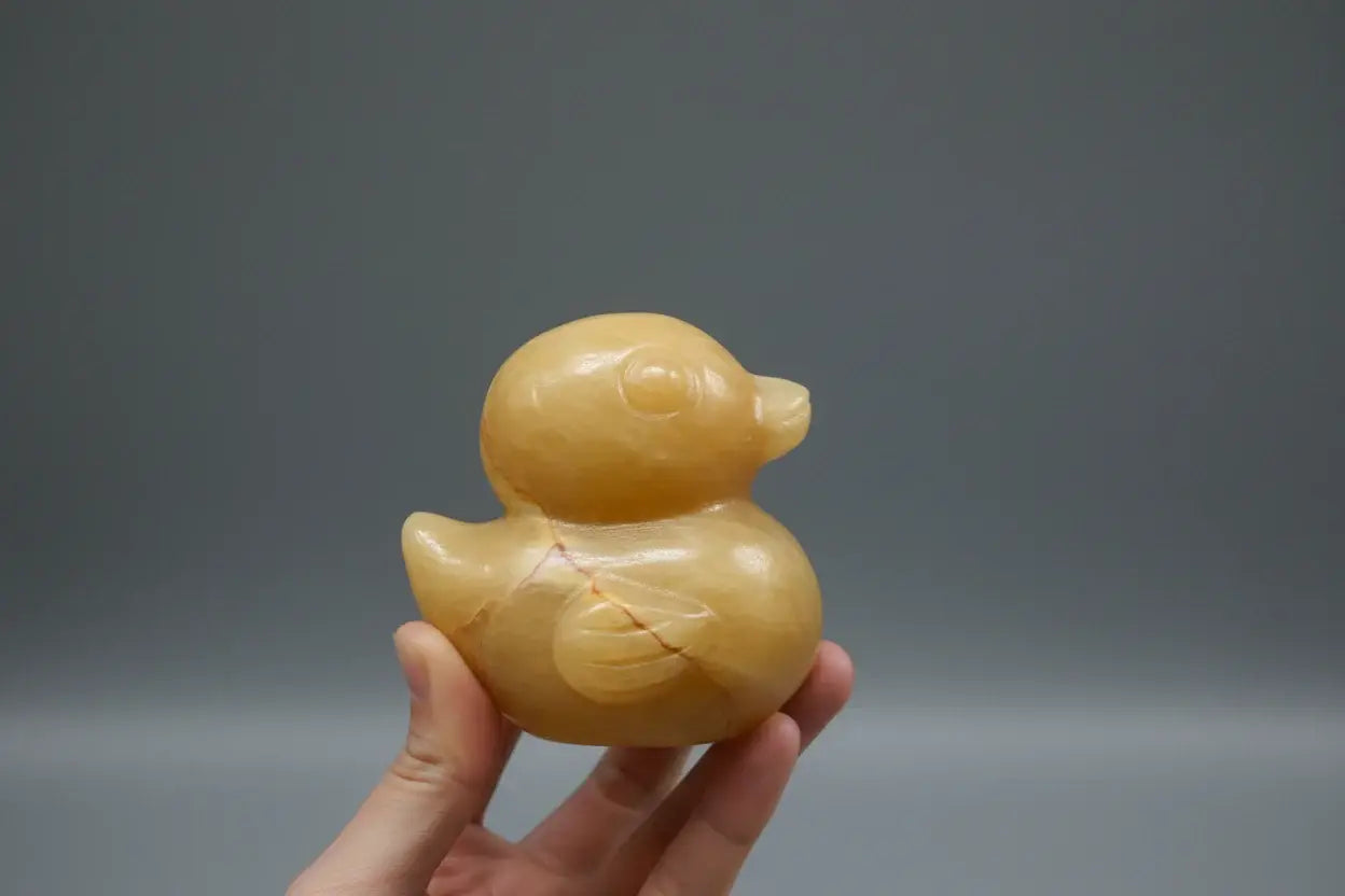 Pato de calcita amarilla