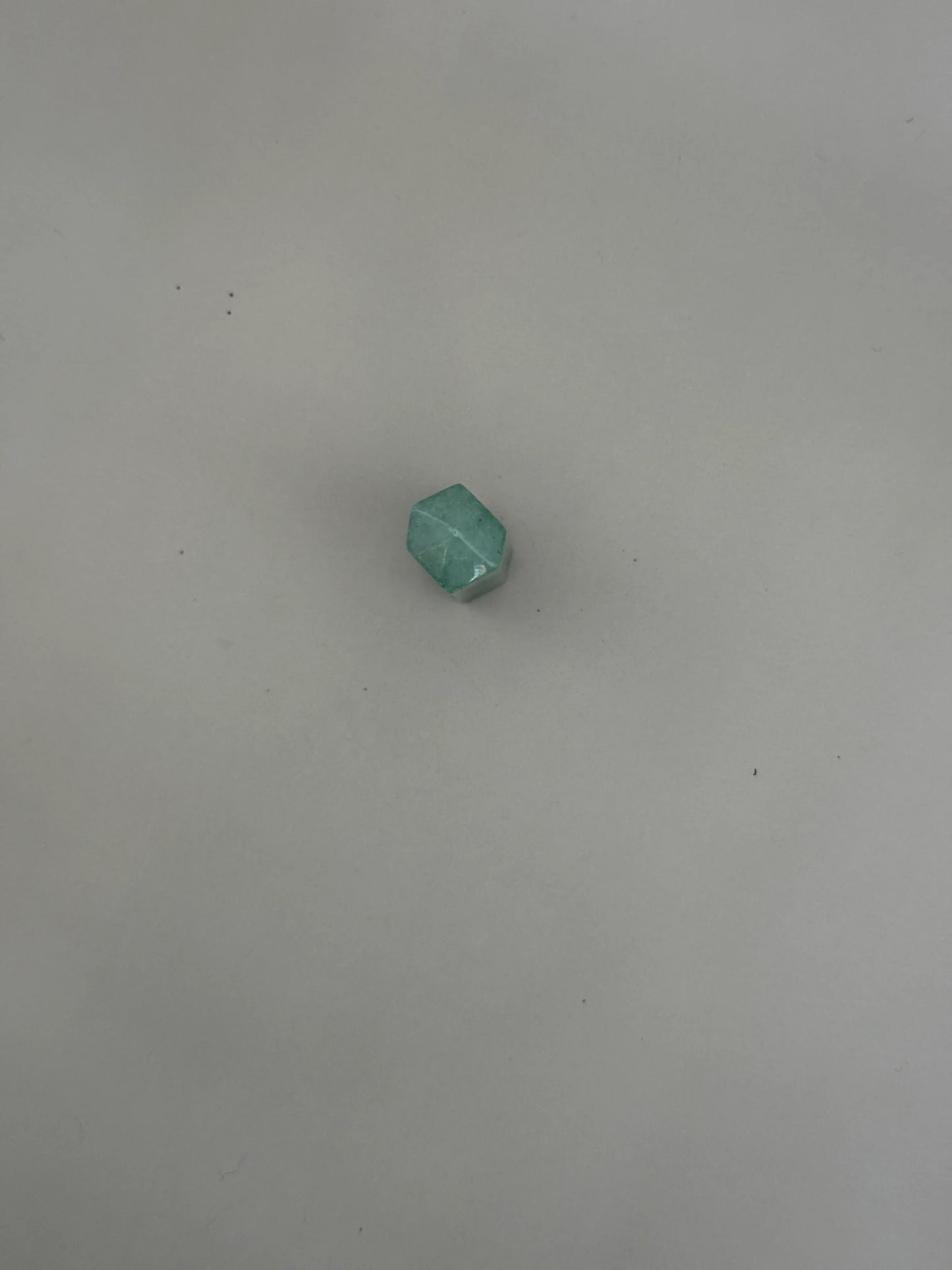 Punta generador de mineral de Cuarzo verde