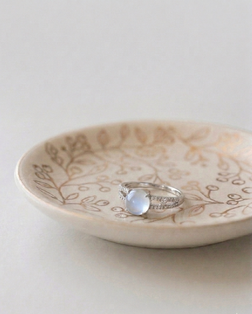 Anillo plateado de cuarzo cristal 