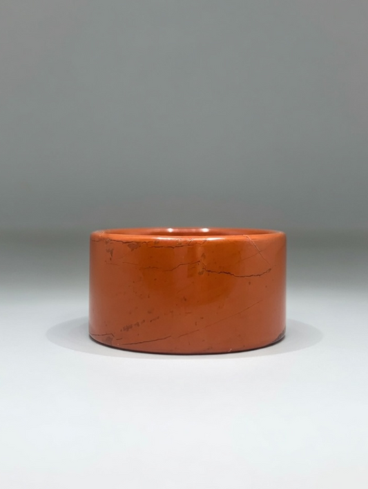 Cilindro de jade rojo 