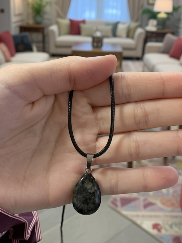 Colgante de merlinita