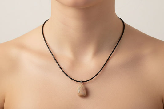 Colgante de piedra sol 