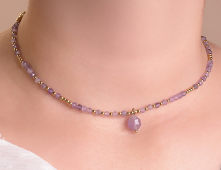 Collar de bolas aureola dorado