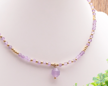 Collar de bolas aureola dorado