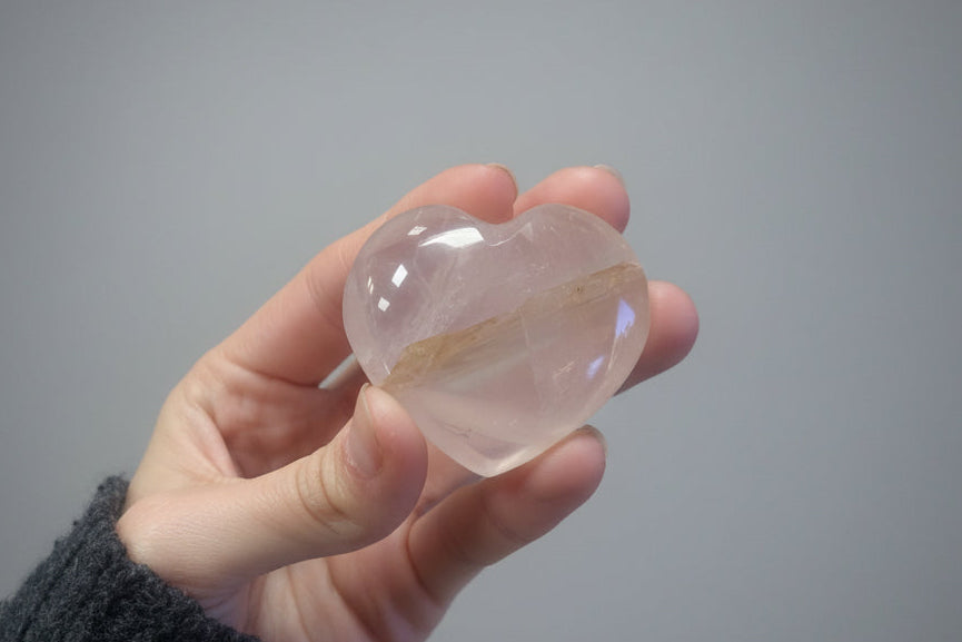 Corazón de cuarzo rosa