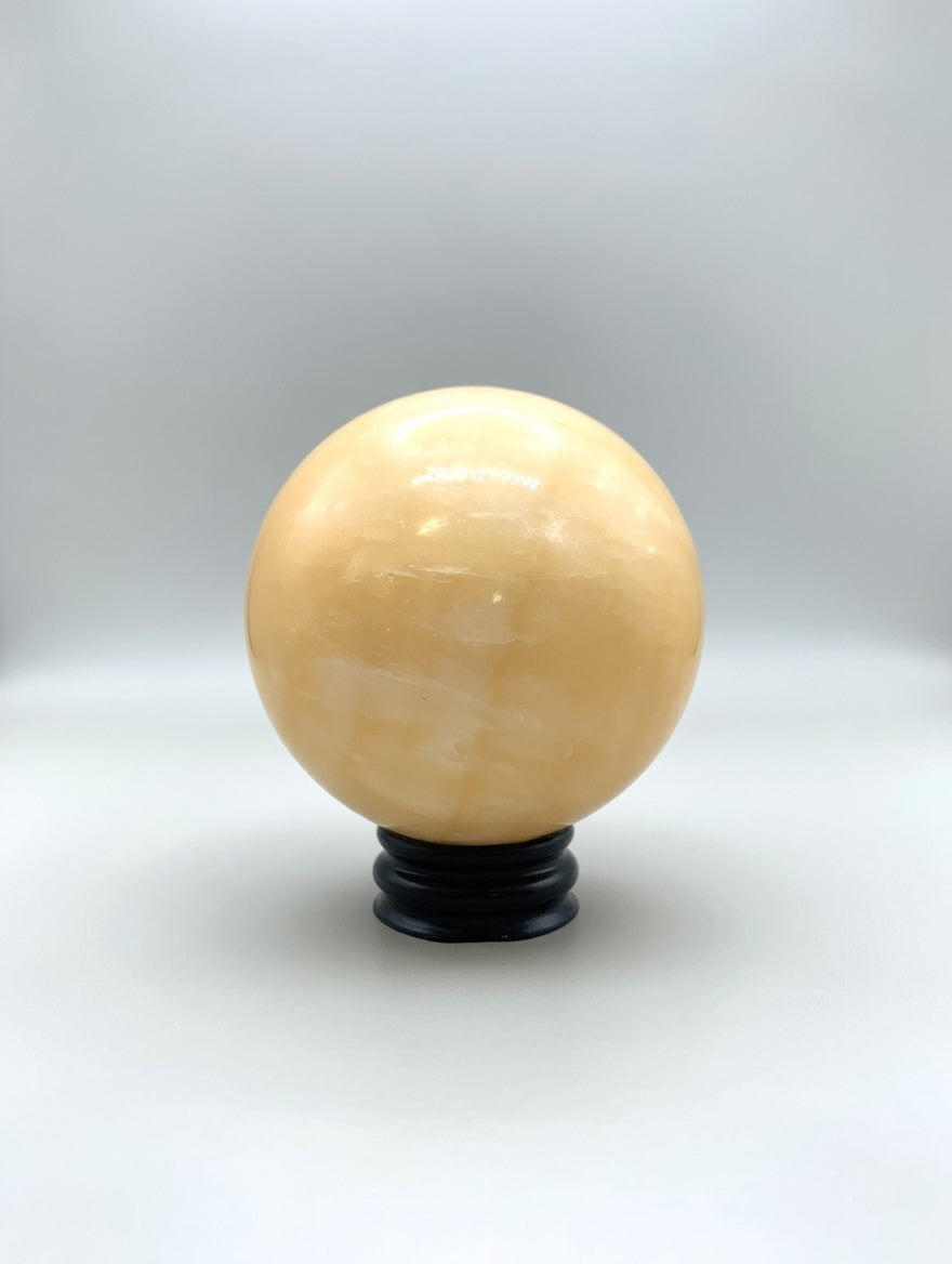 Esfera de calcita amarilla