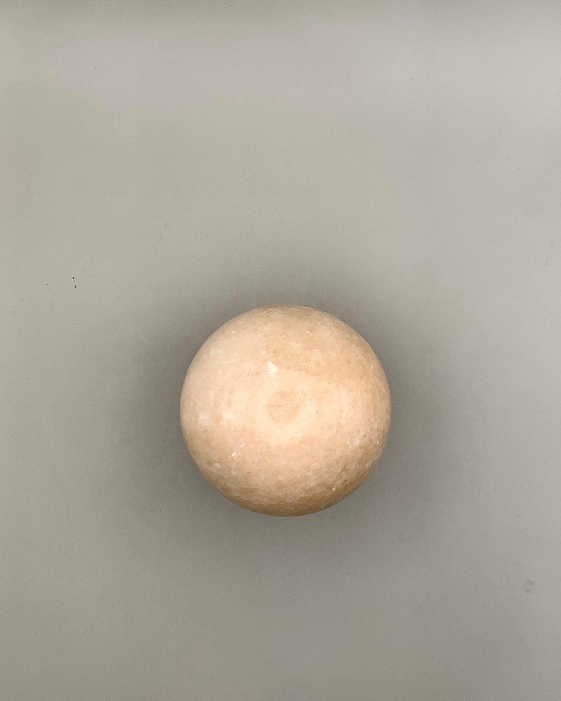 Esfera de jade amarillo