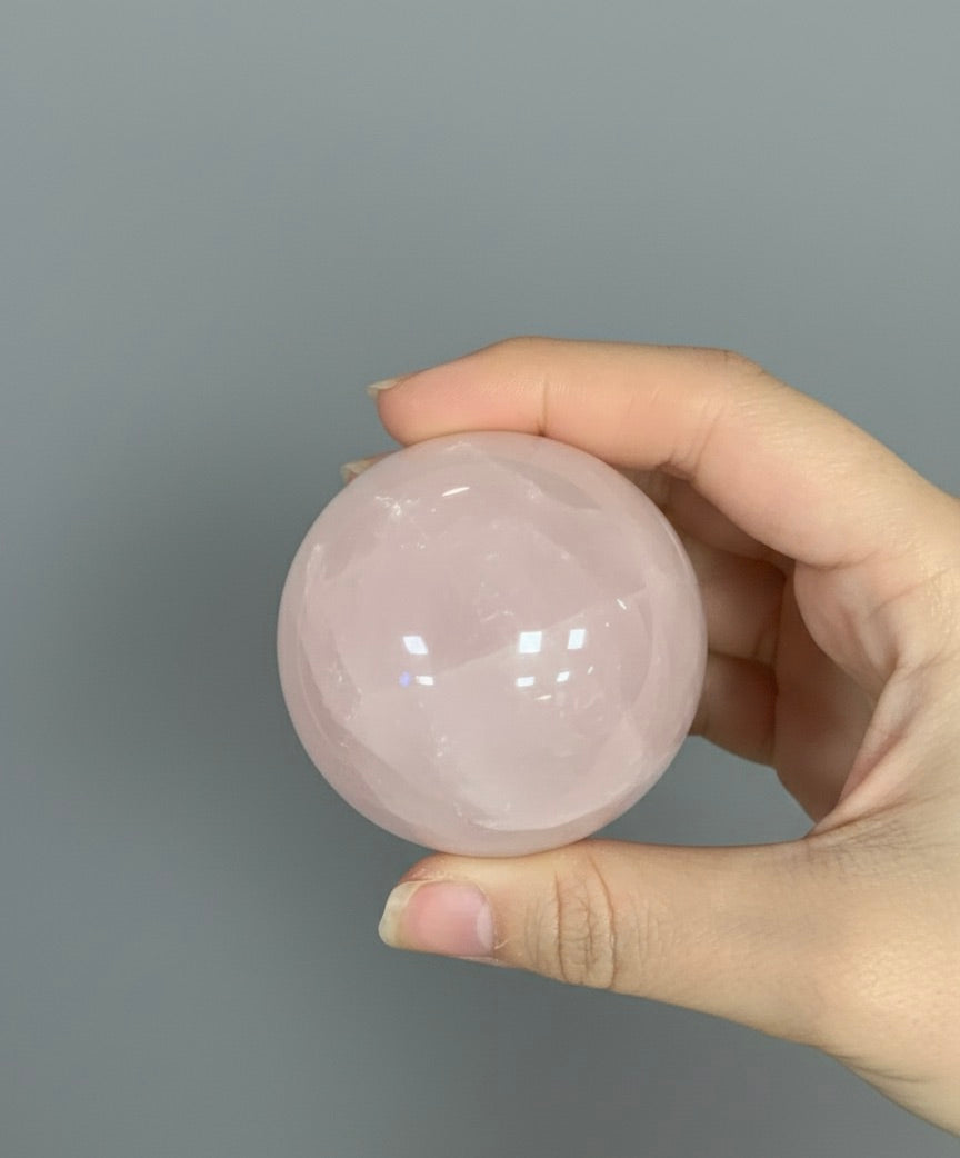 Esferas de cuarzo rosa