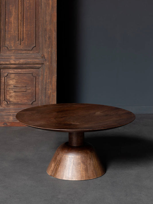 Mesa auxiliar Everdel en madera color nogal
