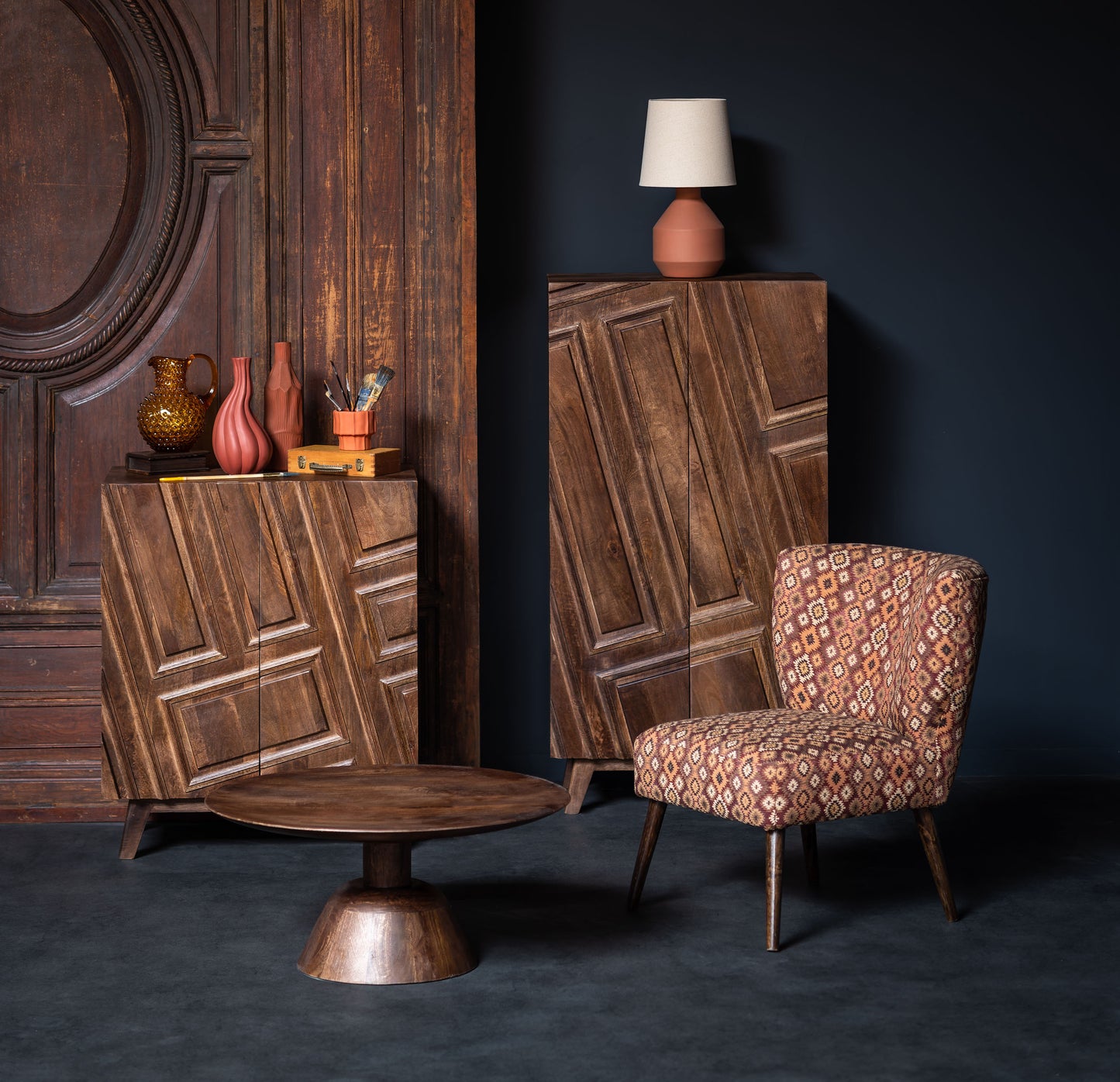 Mesa auxiliar Everdel en madera color nogal