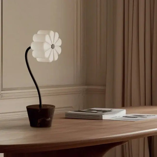 Flow Lampara de Sobremesa en Forma de Flor
