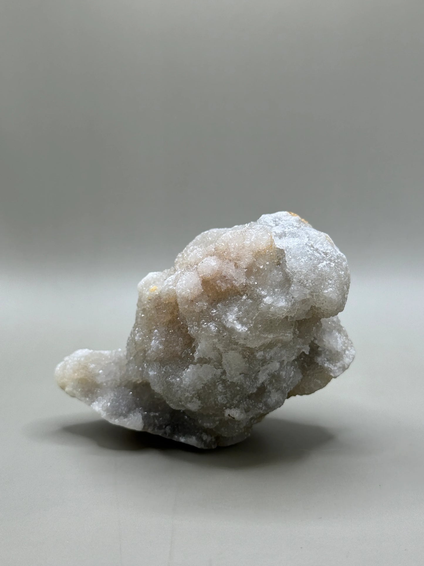 Forma libre de mineral apofilita