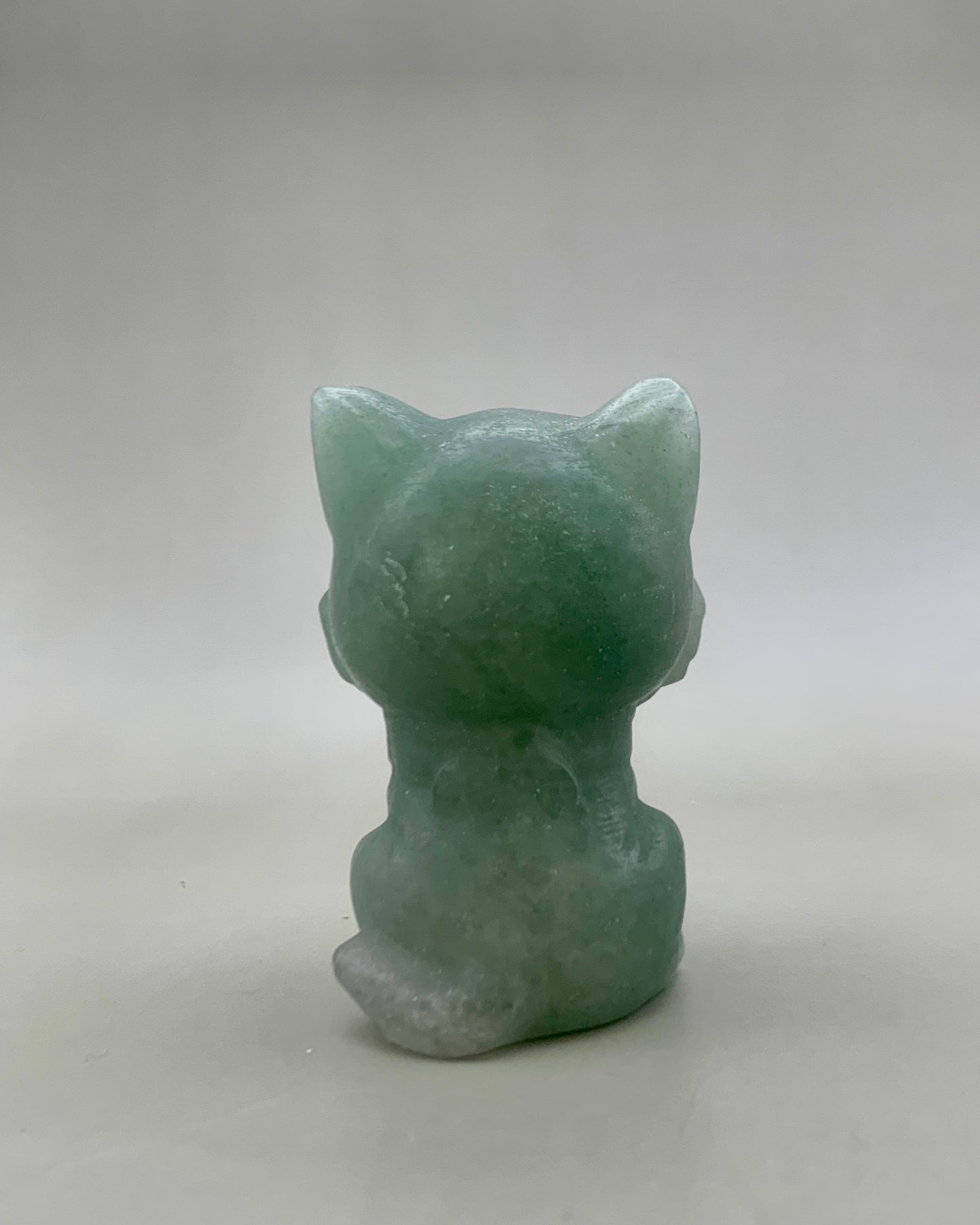 Gato de cuarzo verde