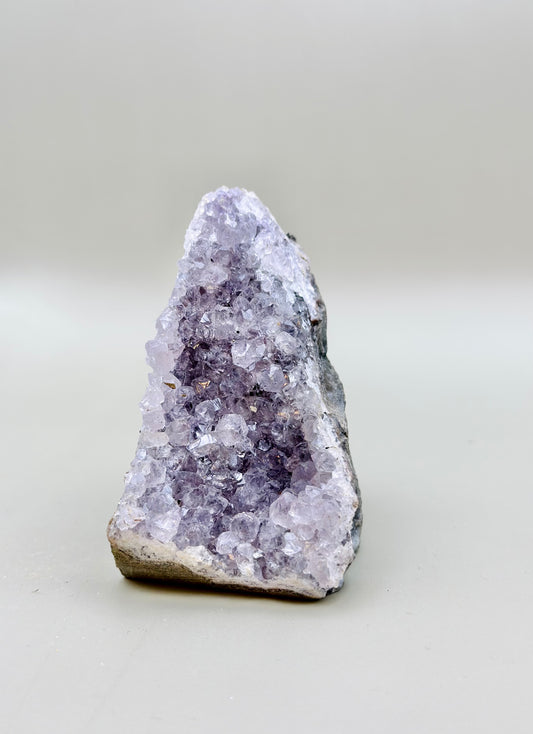 Fragmento de geoda de amatista