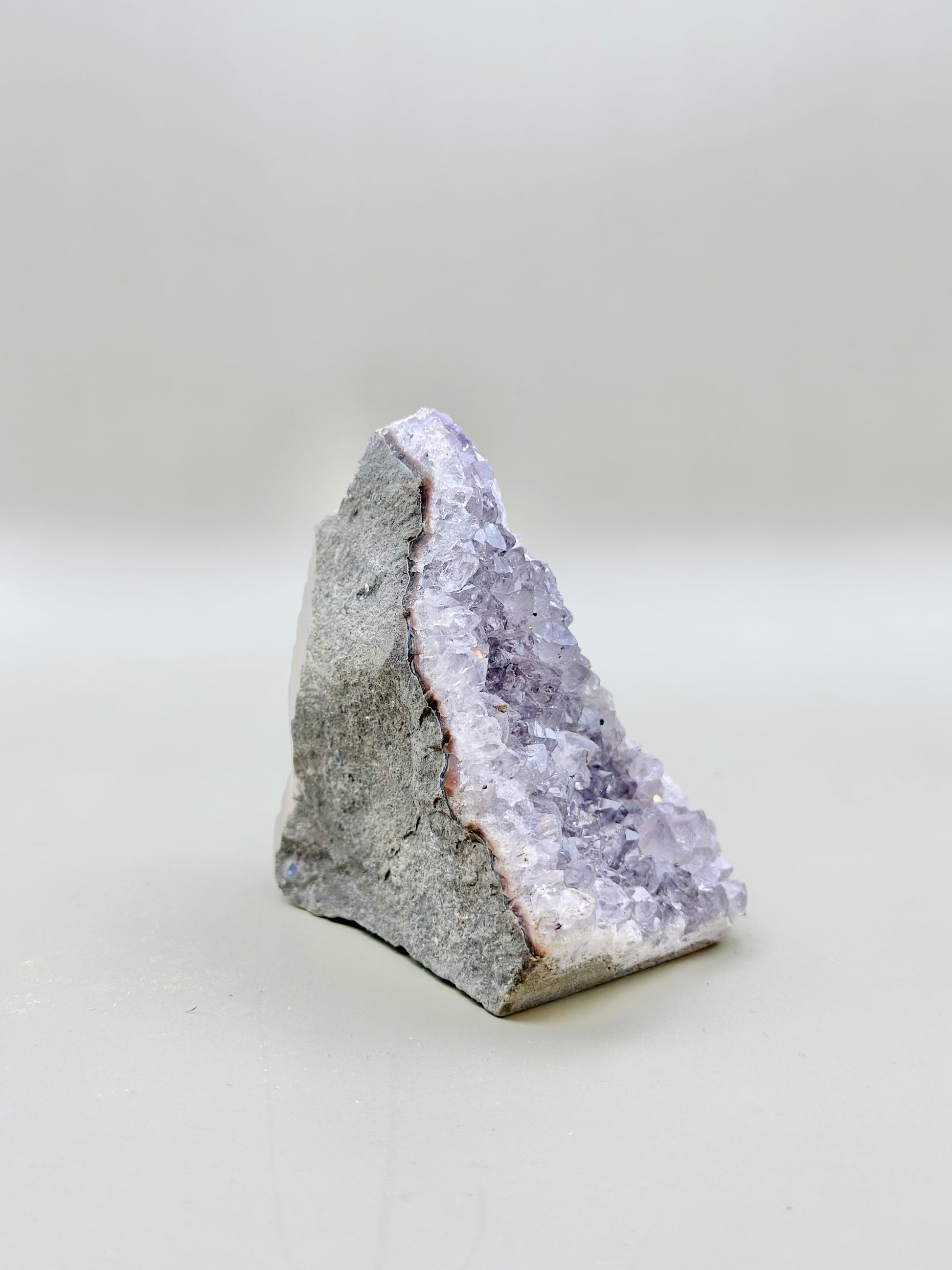 Fragmento de geoda de amatista