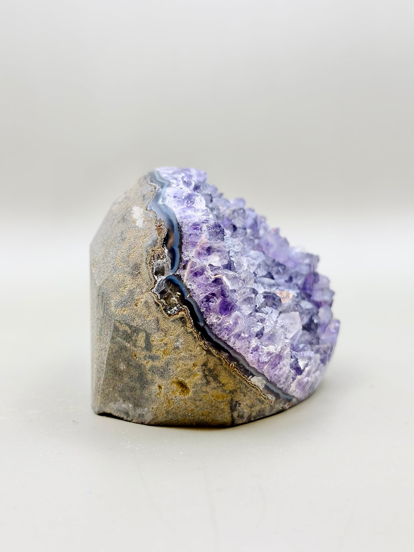 Fragmento de geoda de amatista