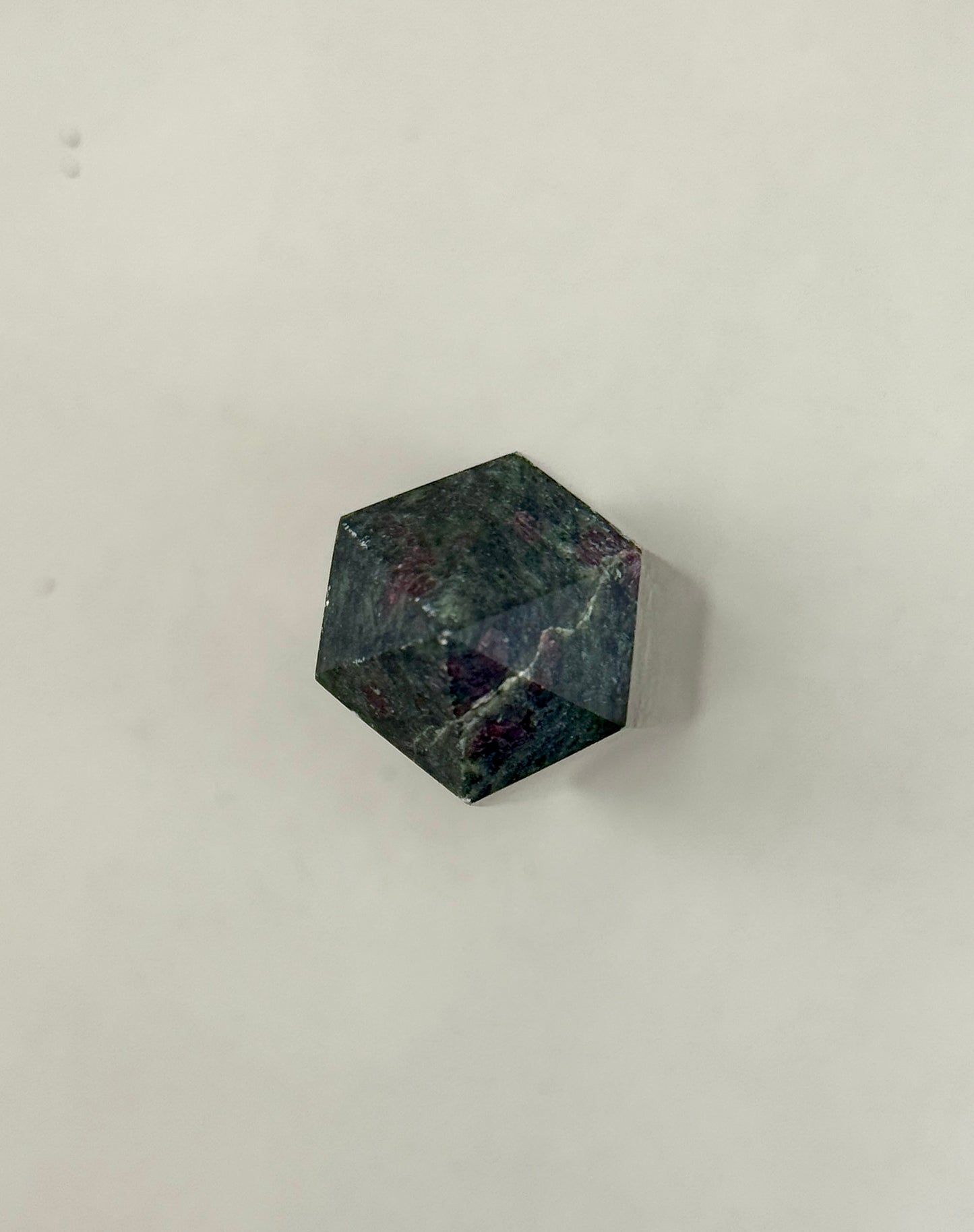 Punta generador de Rubi con Zoisita