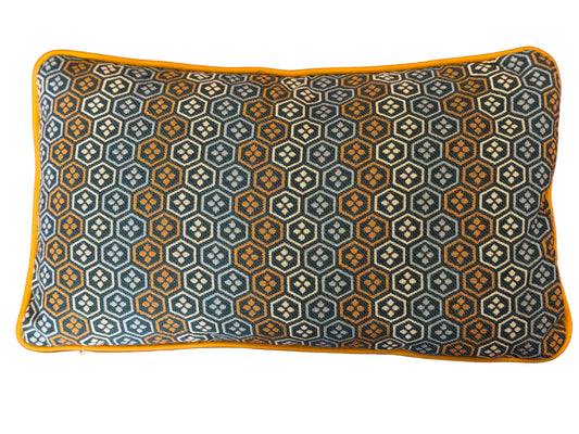 Cojín azul estilo azulejo