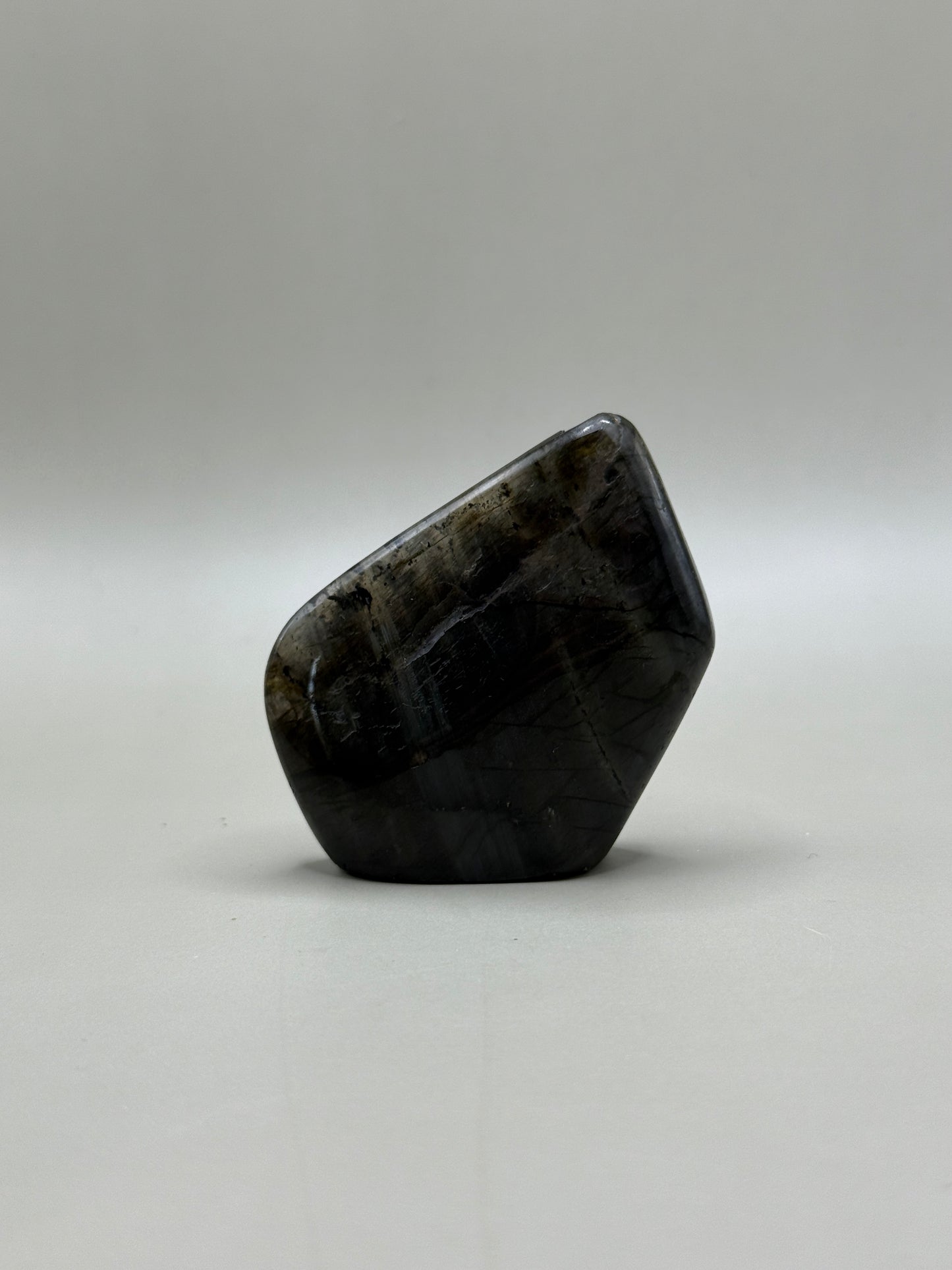 Forma libre de labradorita