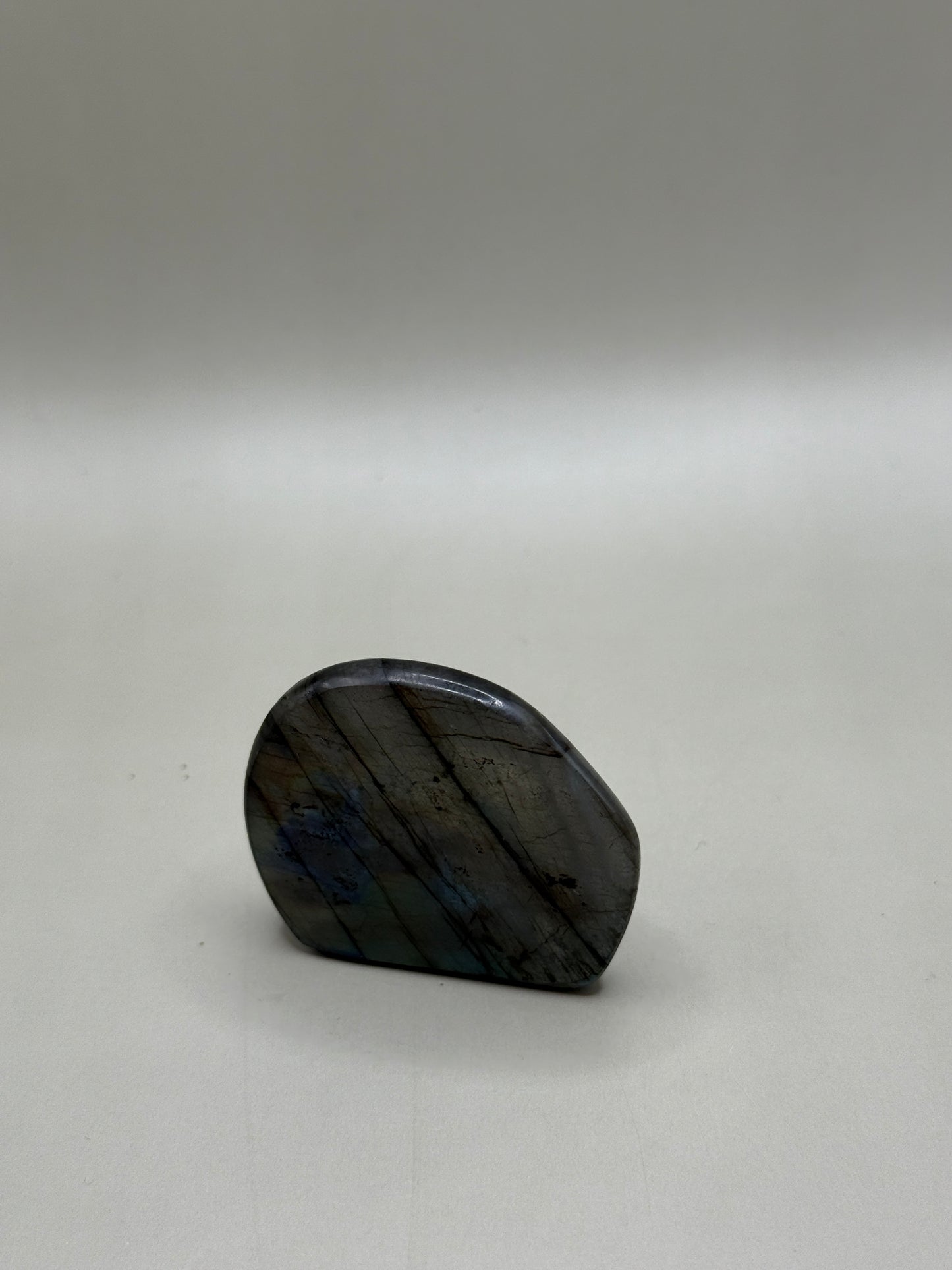 Forma libre de labradorita