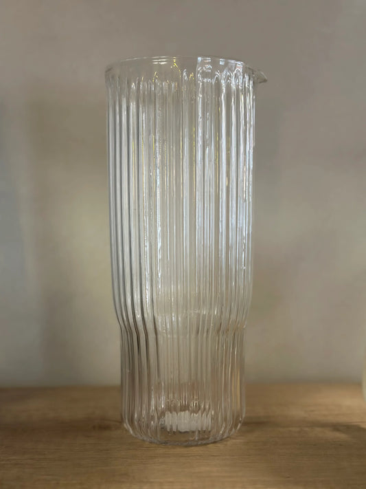 Jarra vidrio transparente acanalada Ronja - La Quinta Vidal