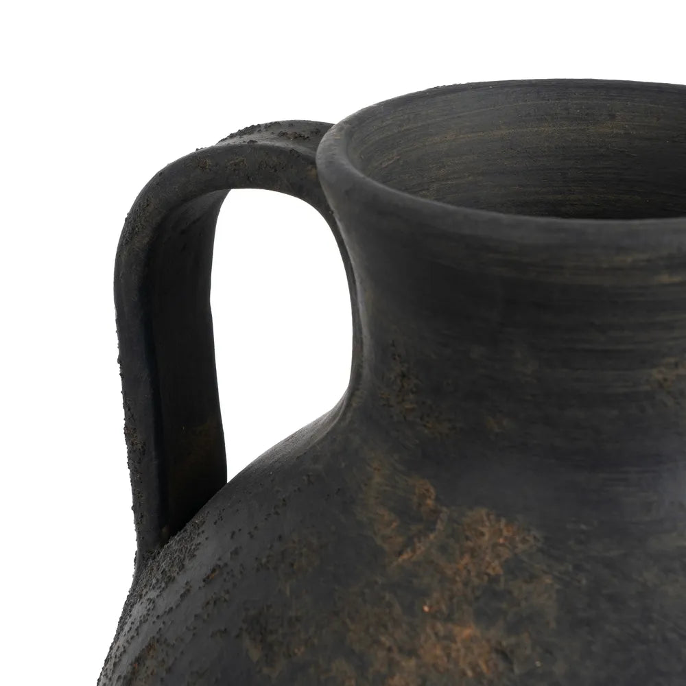 Jarrón de barro con asa gris envejecido