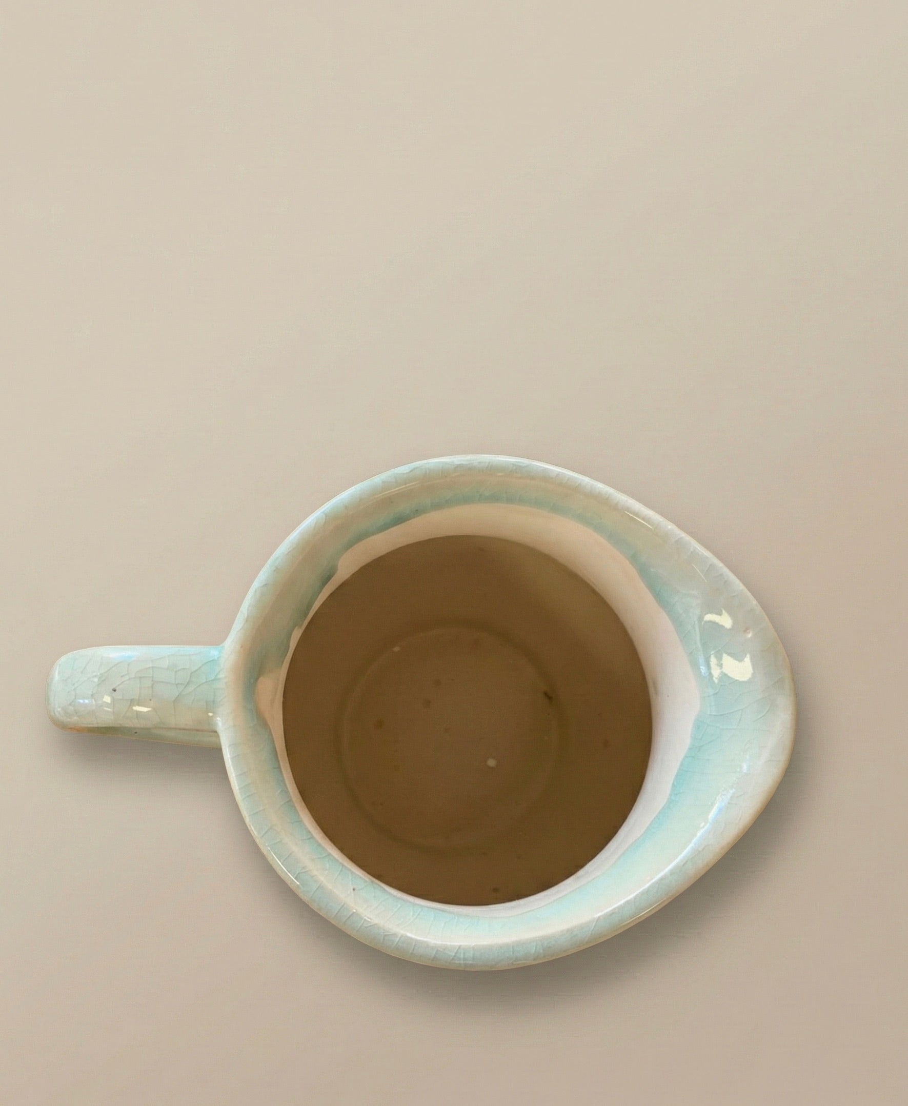 Jarrón de cerámica en turquesa