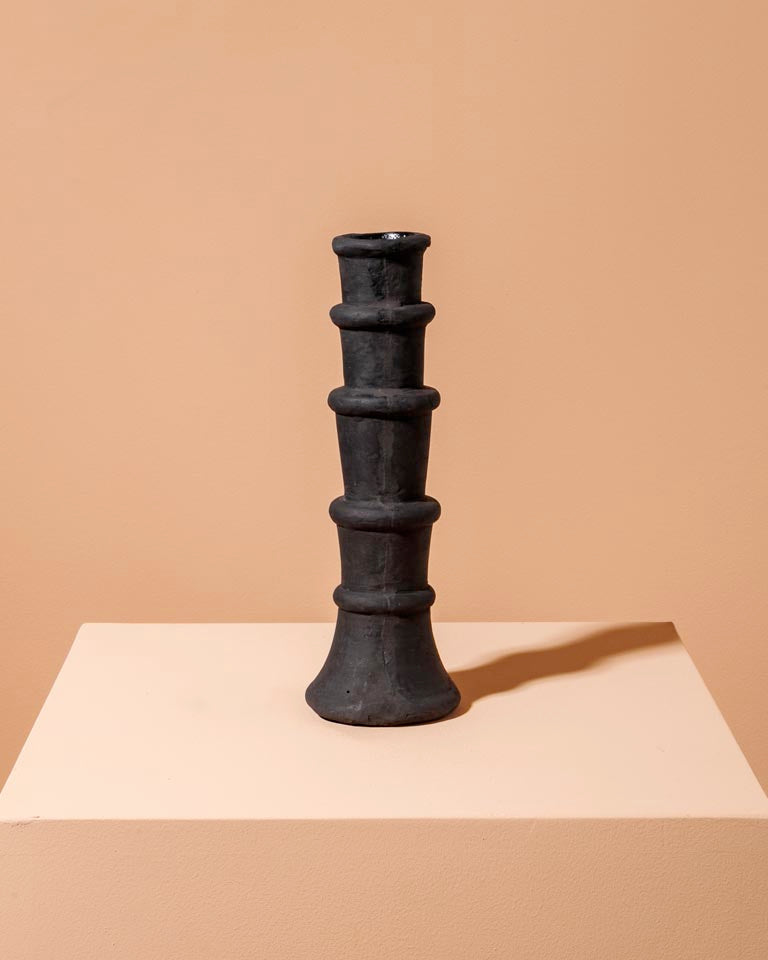 Jarrón decorativo negro 