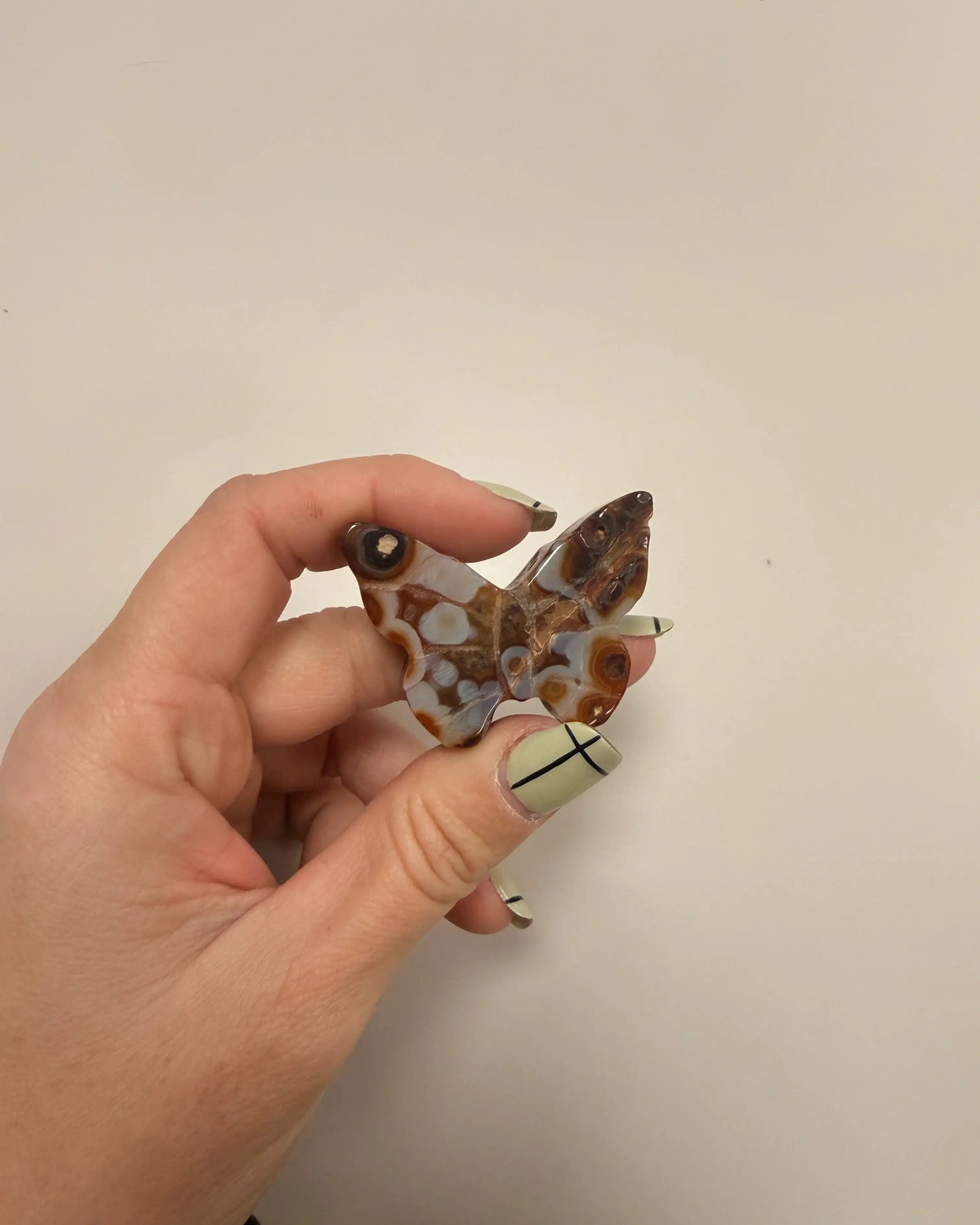 Mariposa de cornalina