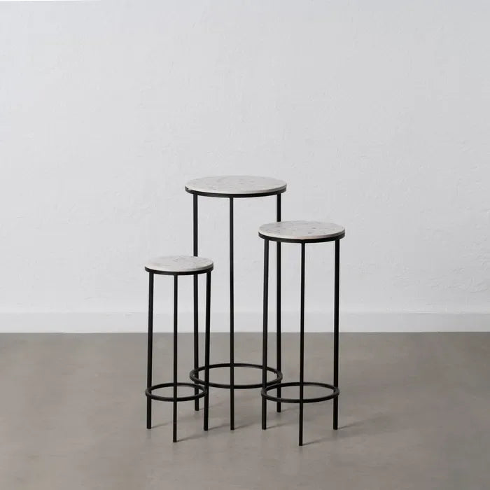 Mesita auxiliar en metal negro con sobre efecto terrazo - La Quinta Vidal