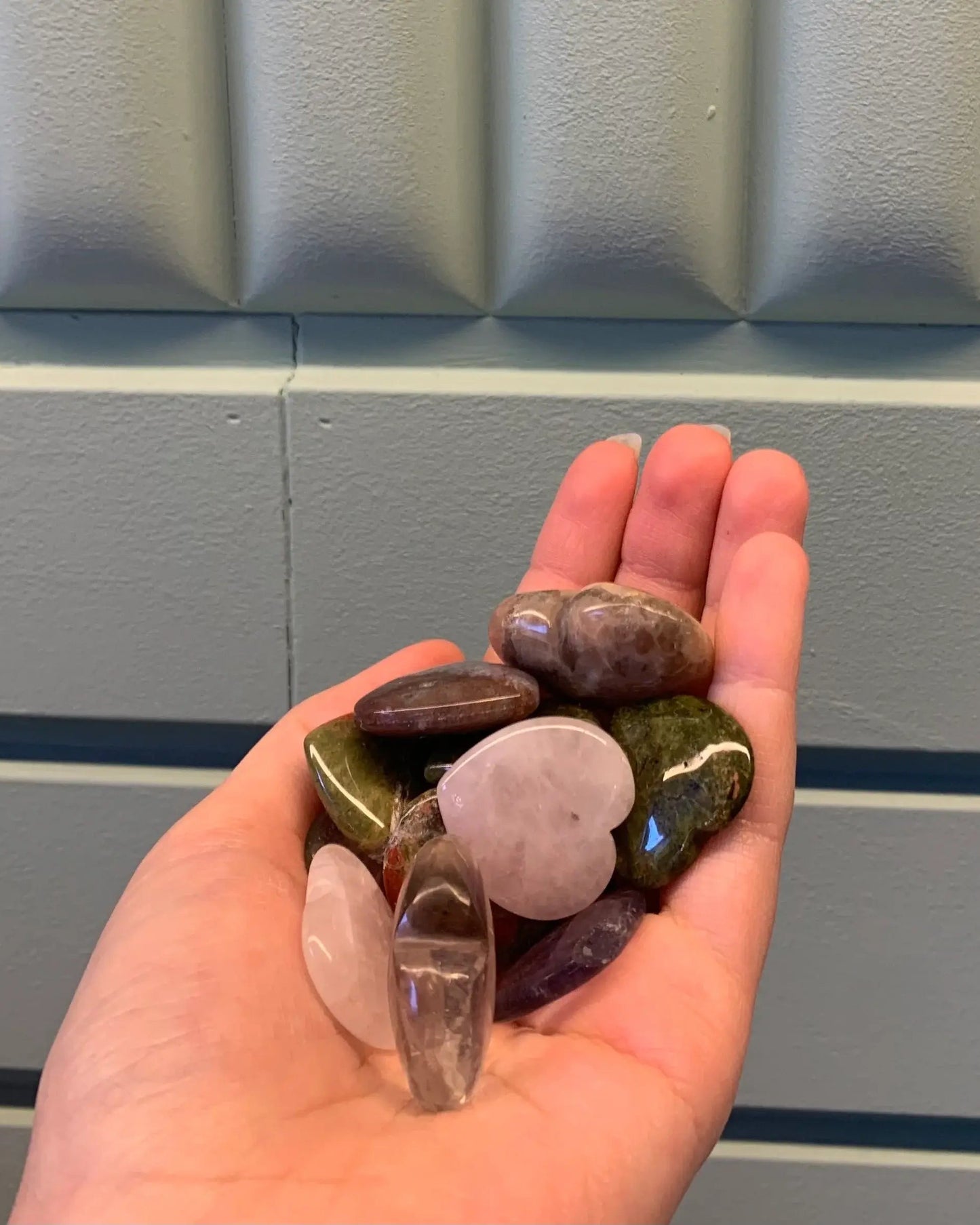 Pack sorpresa de corazones de minerales variados