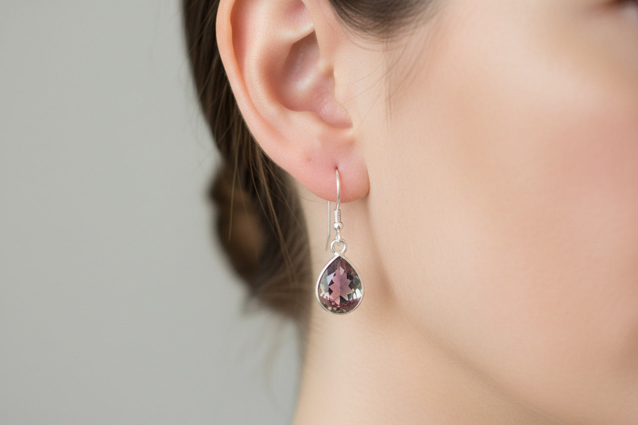 Pendientes de topacio arcoíris en plata