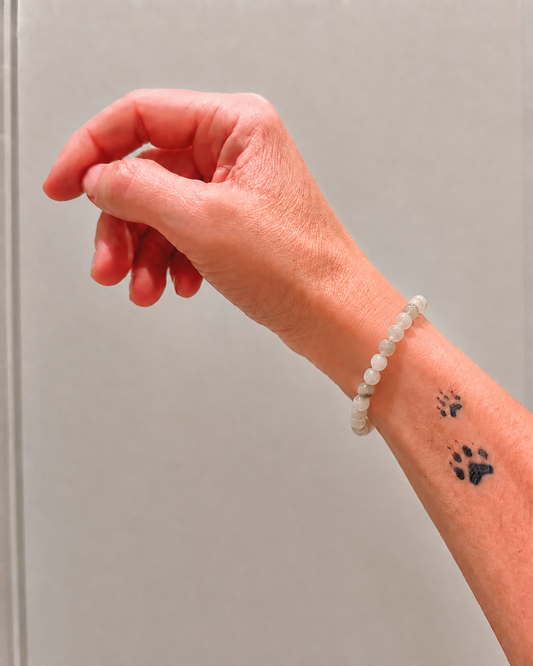 Pulsera de bolas de piedra luna