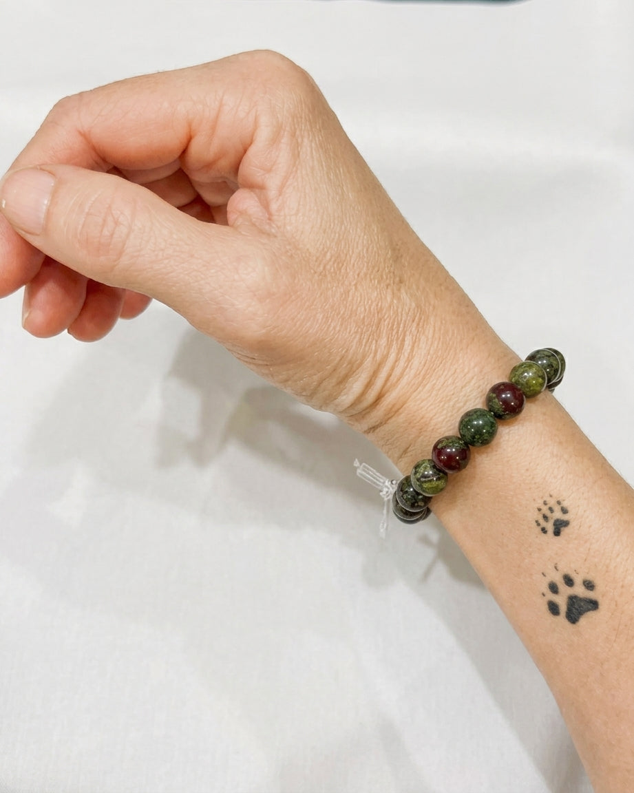 Pulsera de bolas de sangre de dragón 