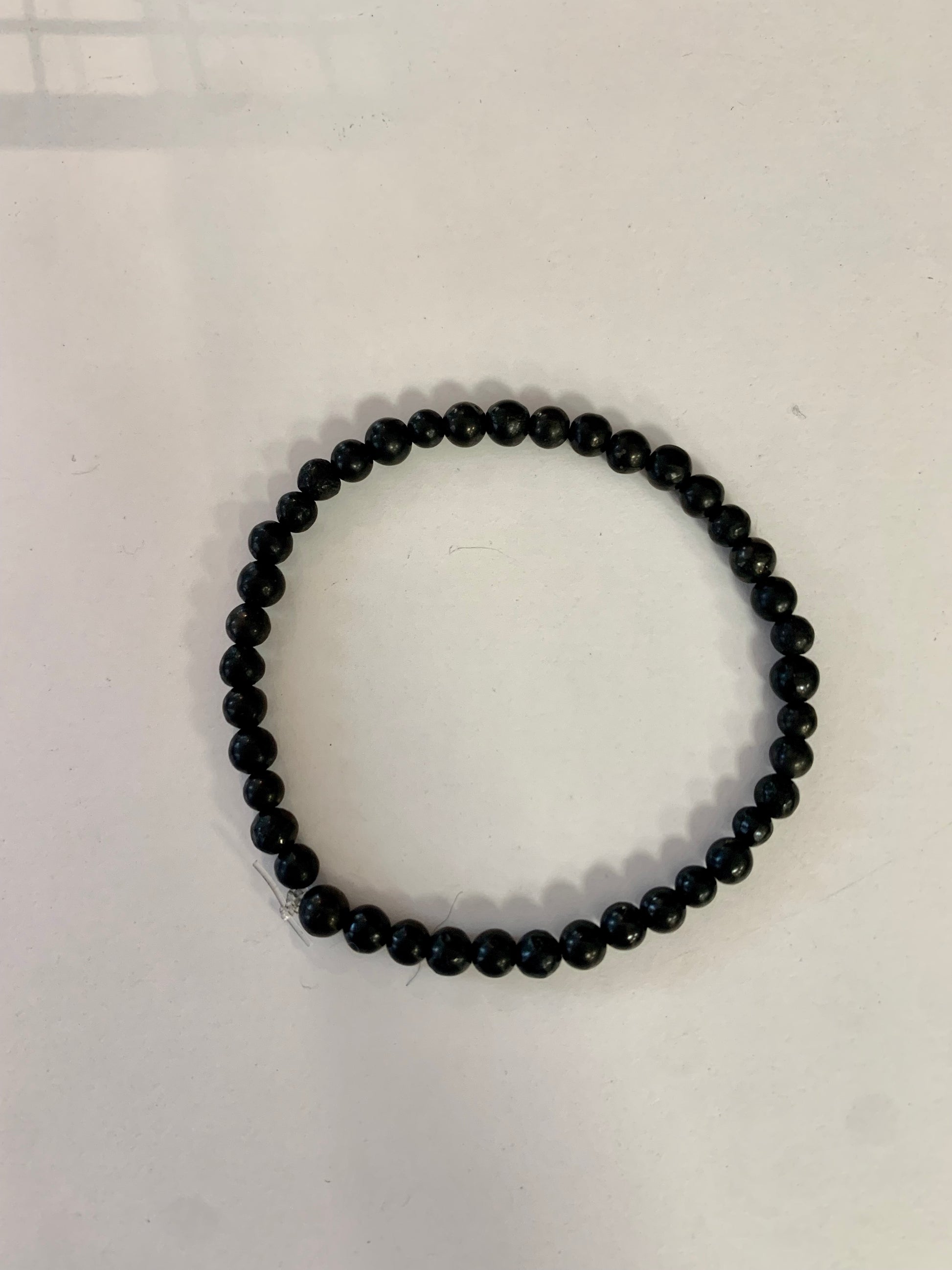 Pulsera de bolas de Shungita