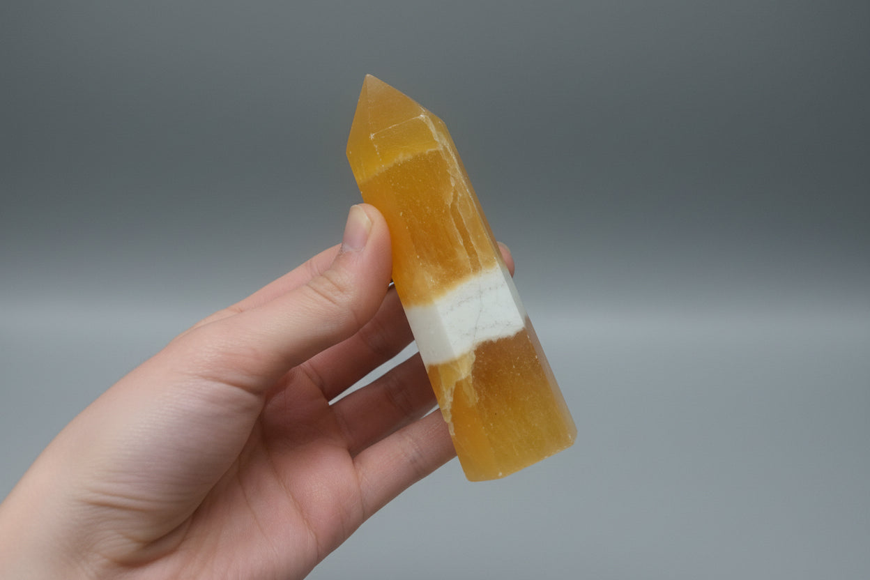 Punta generadora de Calcita Naranja