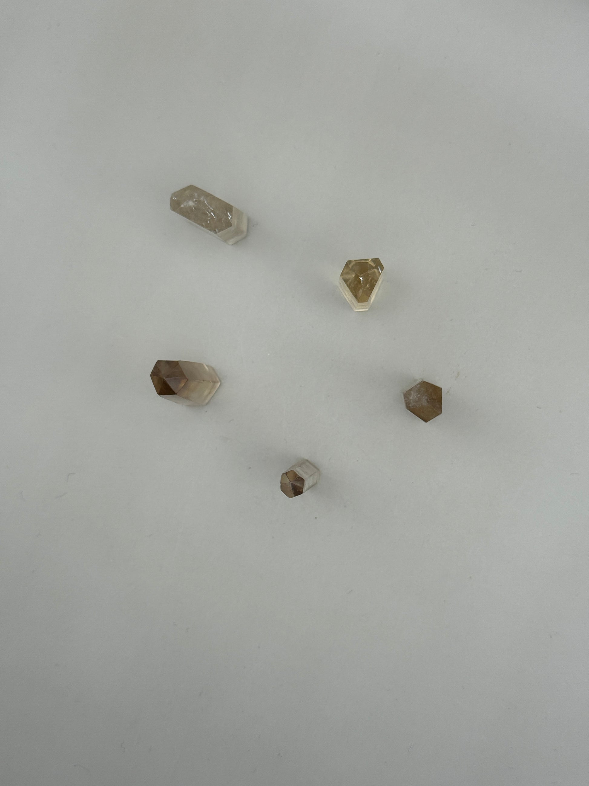 Punta generadora de mineral citrino