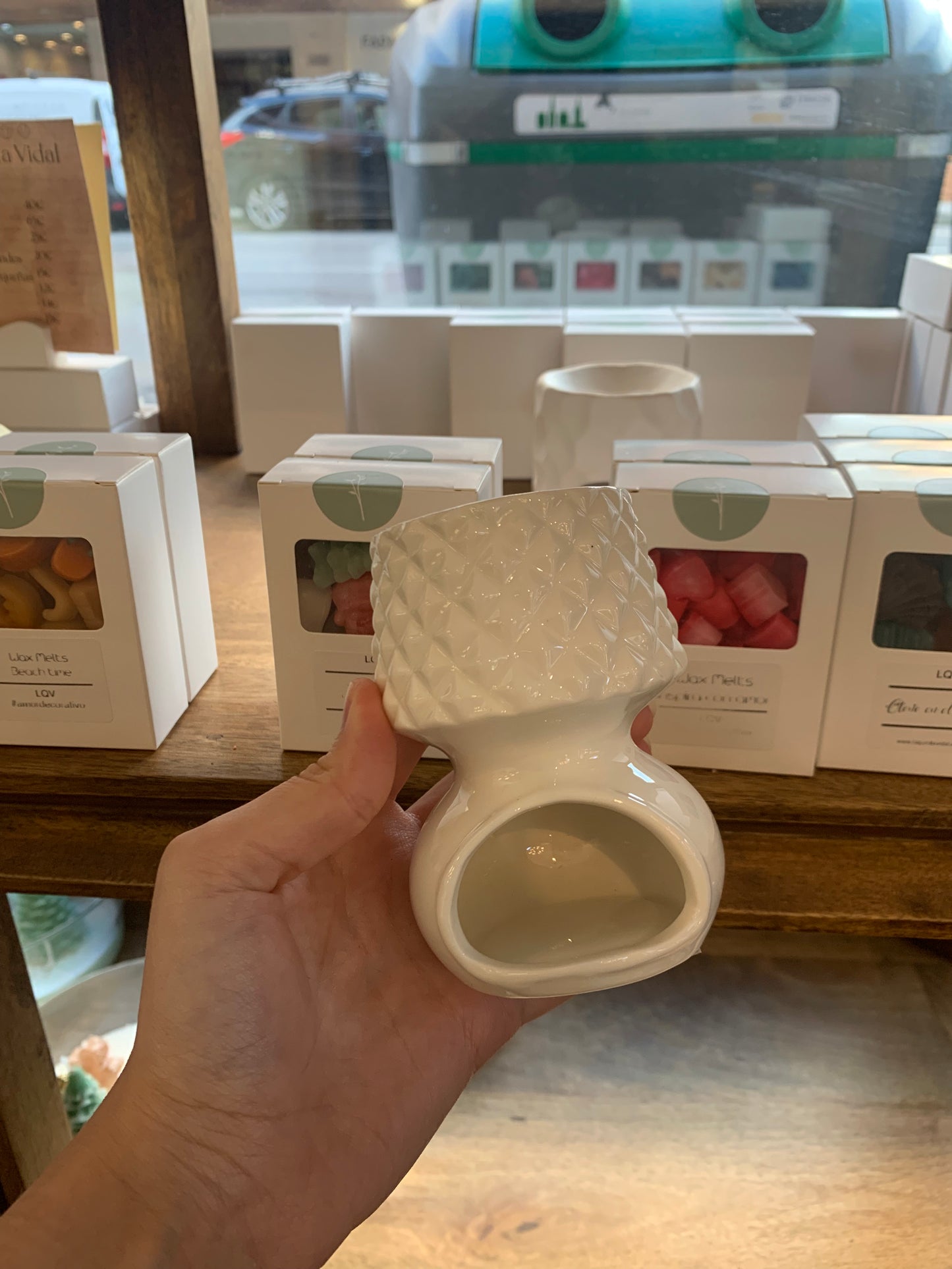 Quemador de esencia en color pastel