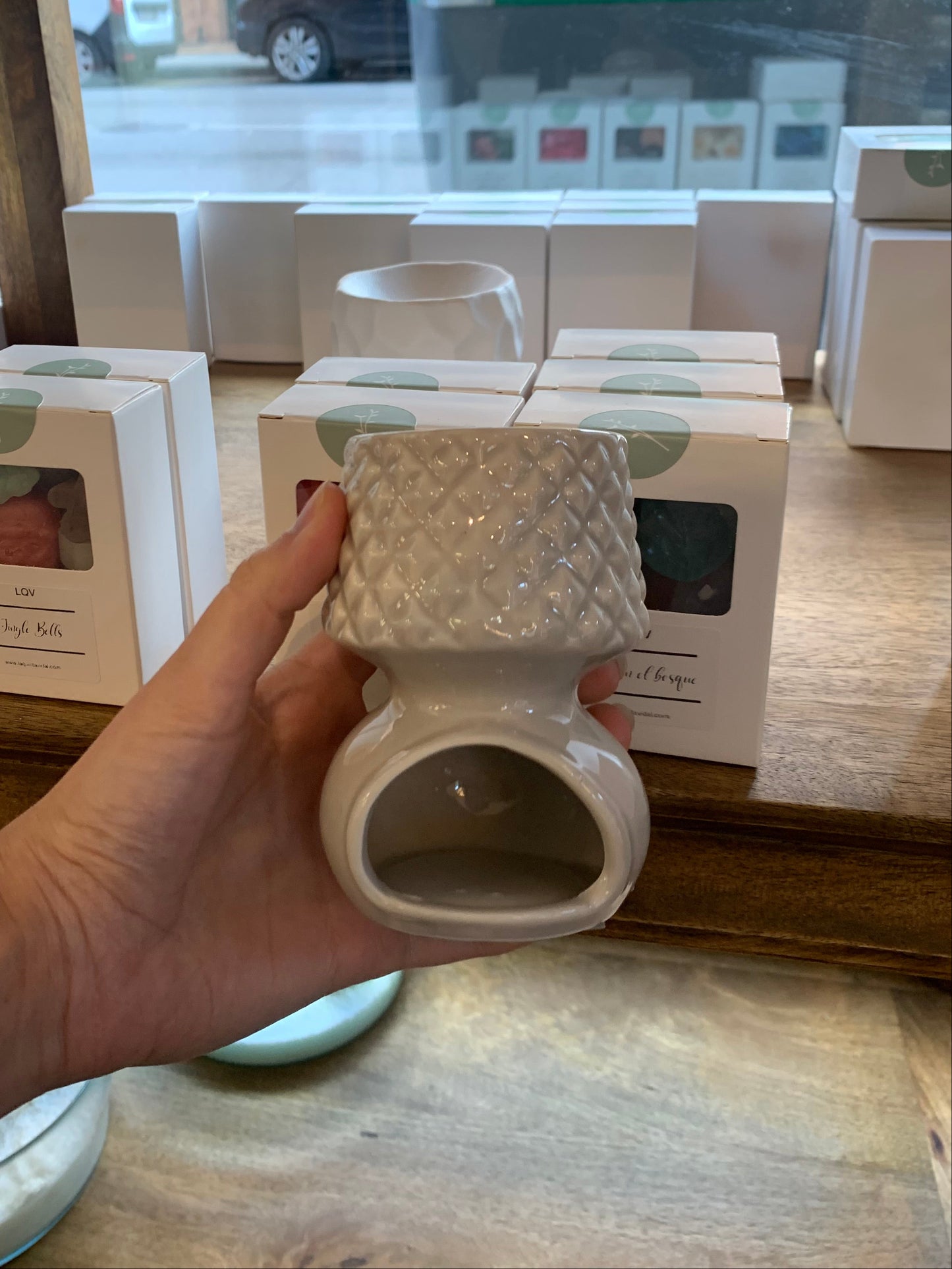 Quemador de esencia en color pastel