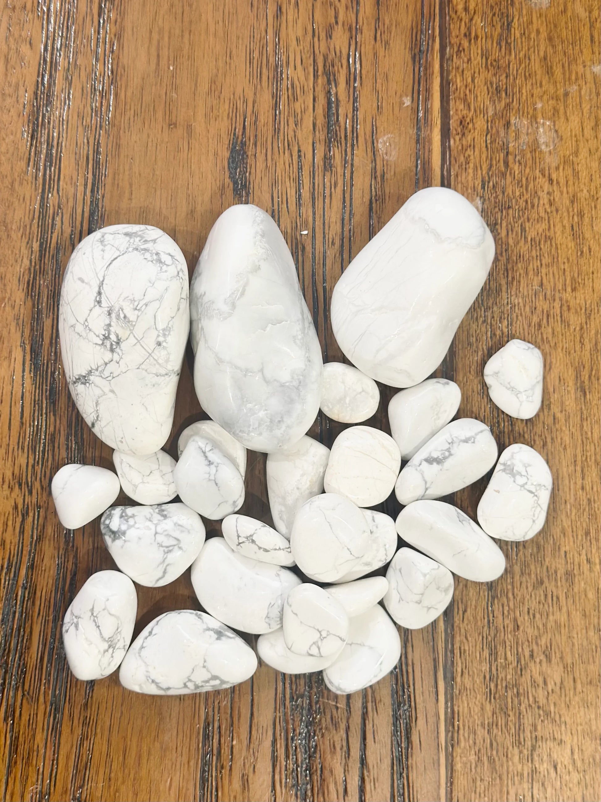 Rodado de Howlita - La Quinta Vidal