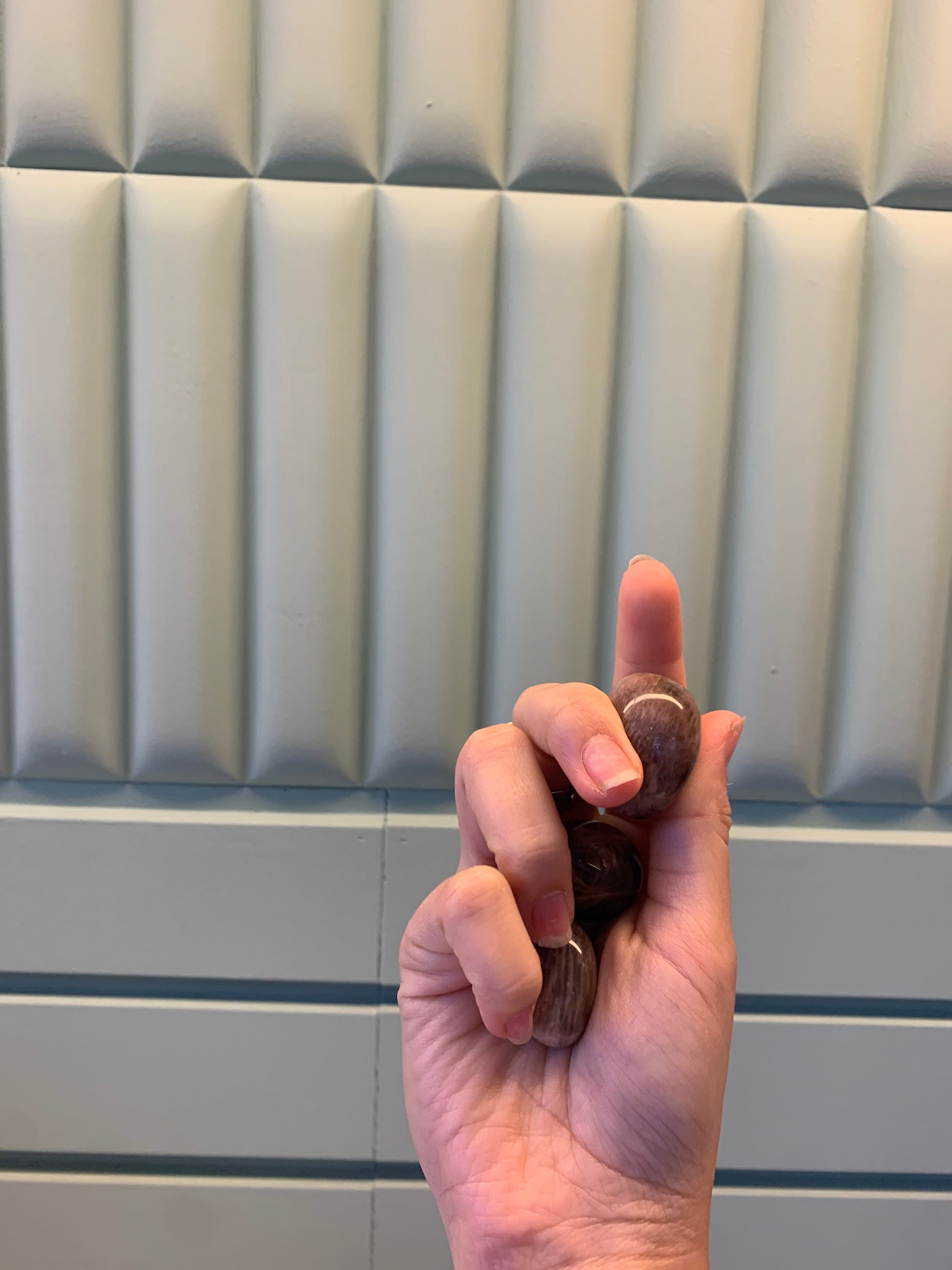 Rodado de piedra sol negra