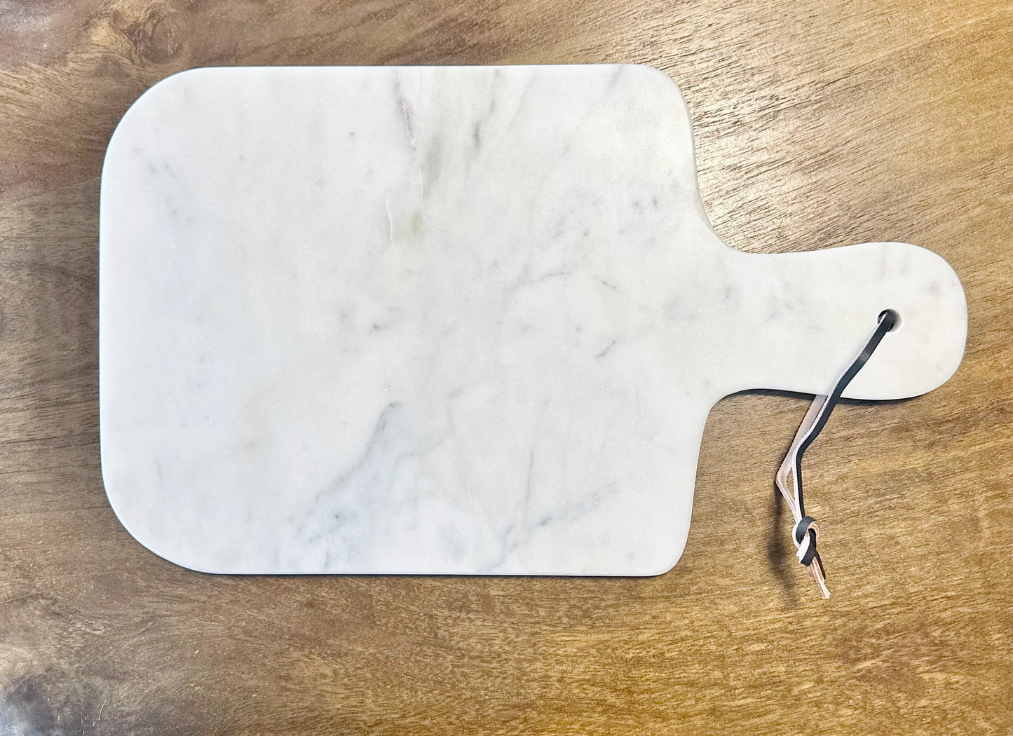 Tabla de corte de mármol blanco - La Quinta Vidal