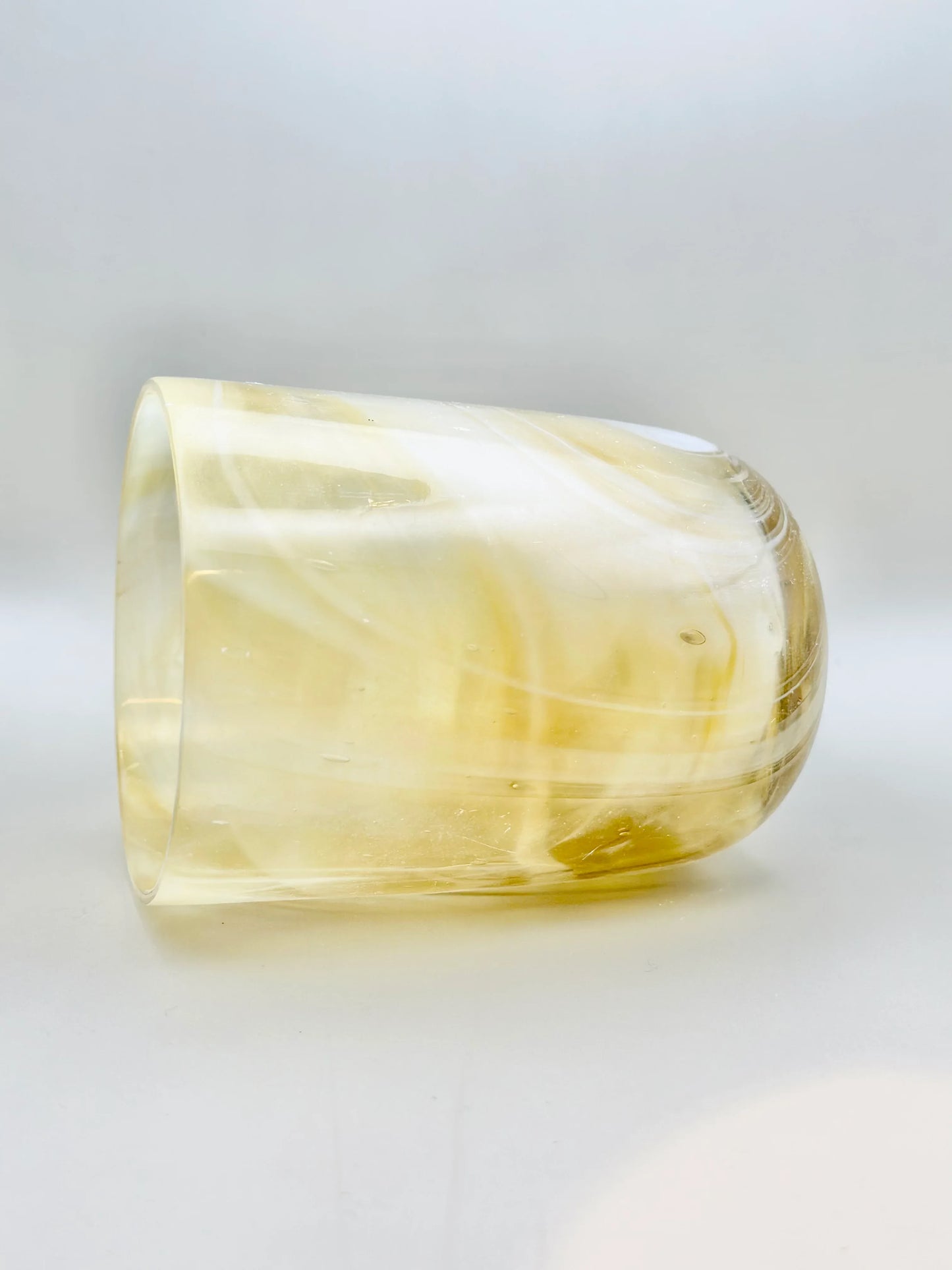 Vasos vidrio amarillos marmolados - La Quinta Vidal